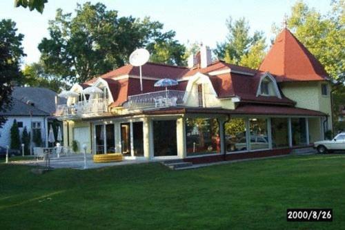 Beach Maganszallas Siófok Exterior foto